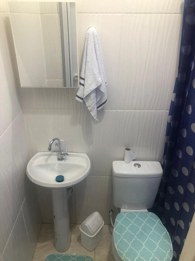Pousada Tropical Hotel Гуаружа Екстериор снимка