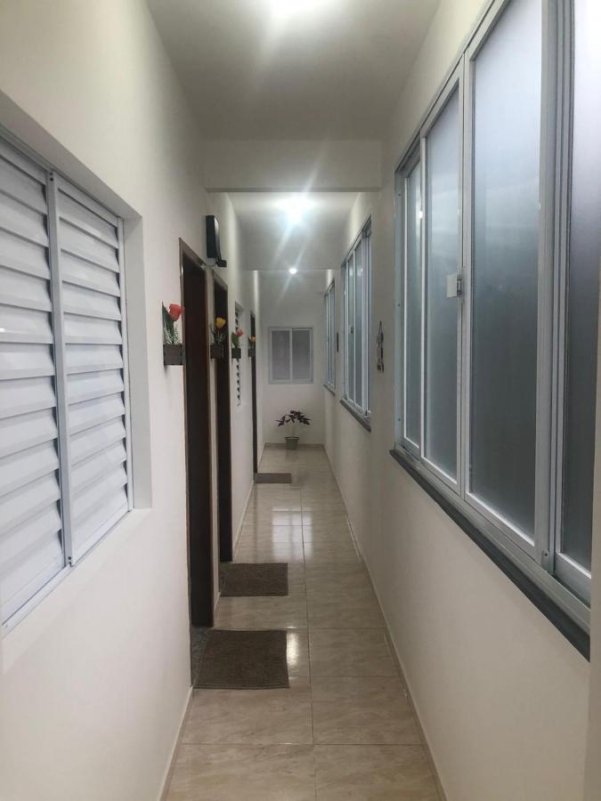 Pousada Tropical Hotel Гуаружа Екстериор снимка