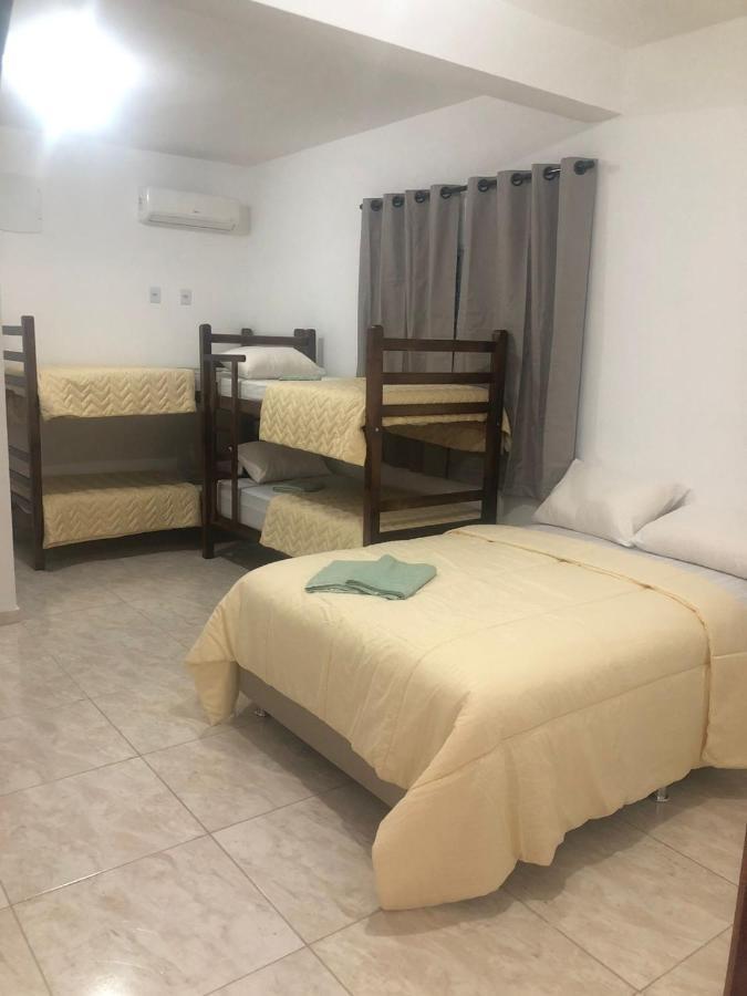 Pousada Tropical Hotel Гуаружа Екстериор снимка