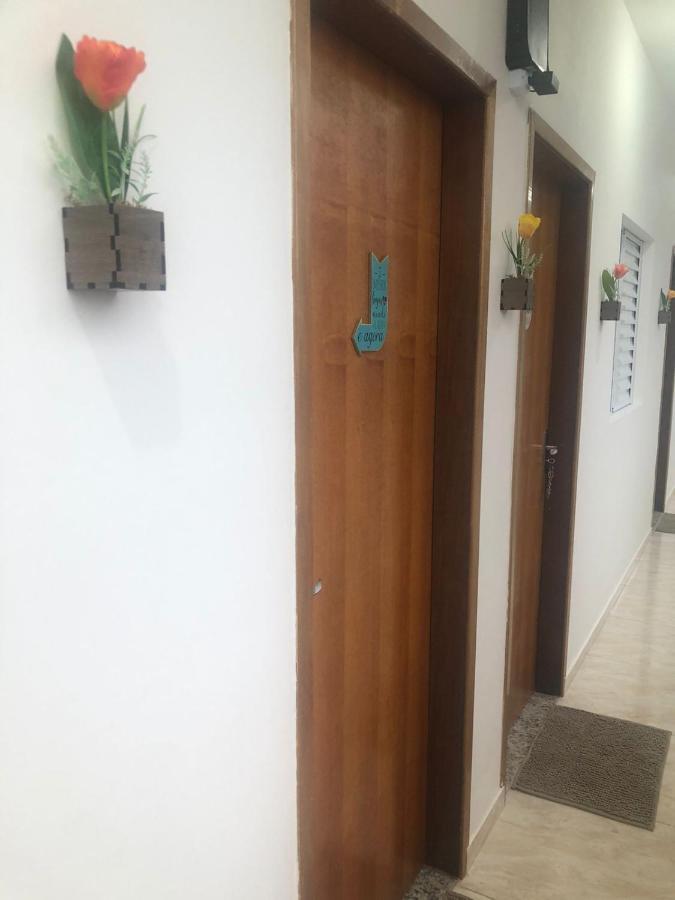 Pousada Tropical Hotel Гуаружа Екстериор снимка