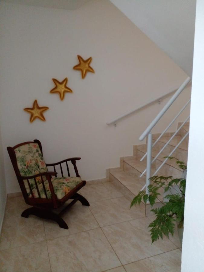 Pousada Tropical Hotel Гуаружа Екстериор снимка